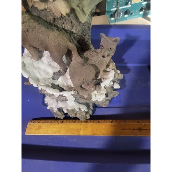 Meerchi MRH Wolf With Wolves Pups Resin Sculpture 15" Tall - Picture 14 of 16